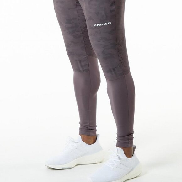 NEW Alphalete Mens Joggers | Infinity Tech Pant – Striker - Picture 5 of 10